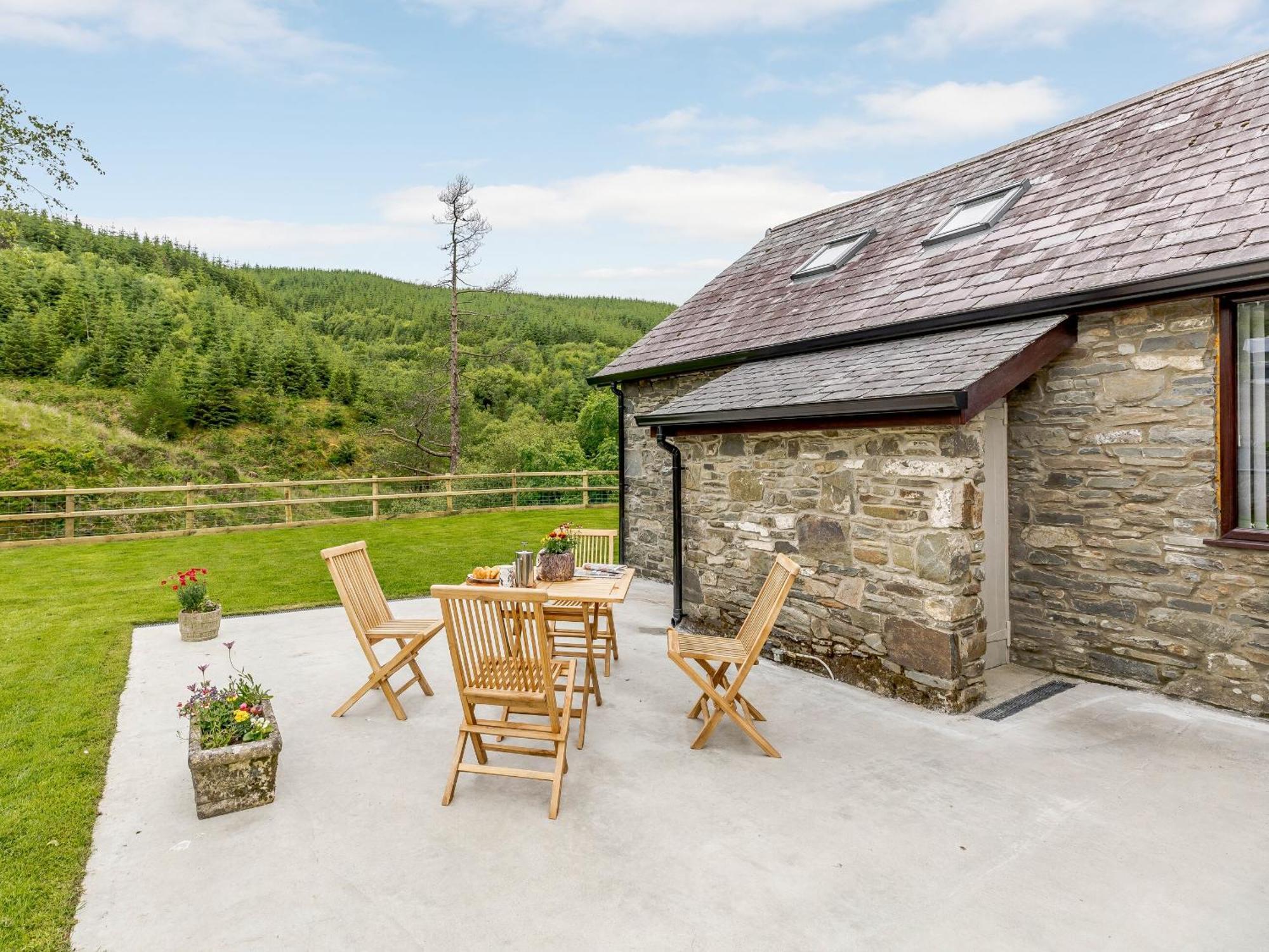 Villa Cwm Dulas Llanddewi-Brefi Exterior foto